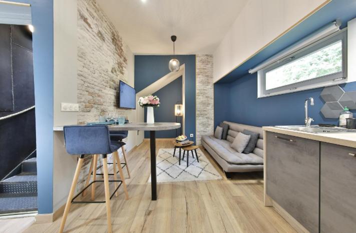 La Peniche De Fabrice Avec Jacuzzi Privatif Apartment สตราสบูร์ก ห้อง รูปภาพ