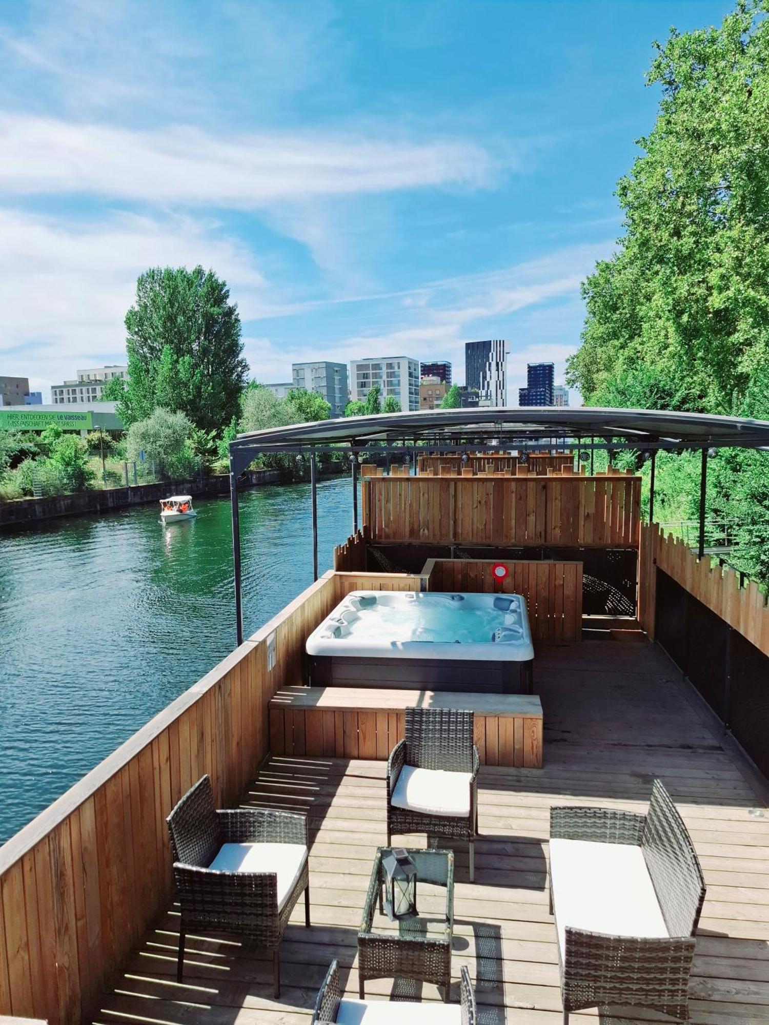 La Peniche De Fabrice Avec Jacuzzi Privatif Apartment สตราสบูร์ก ภายนอก รูปภาพ